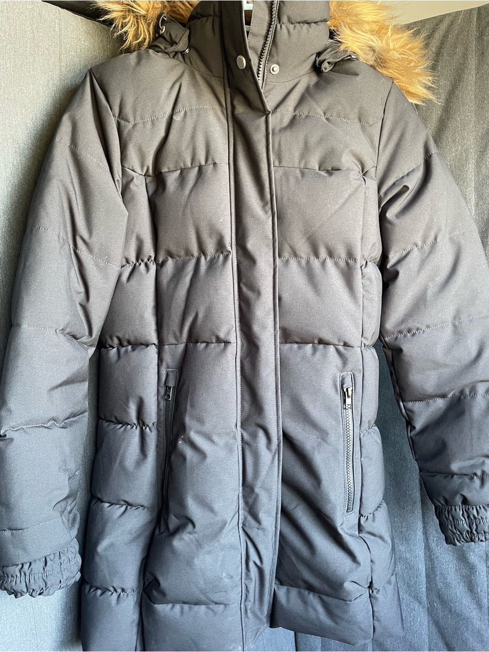 Helly Hansen women’s winter coat, black parka in size small, like new